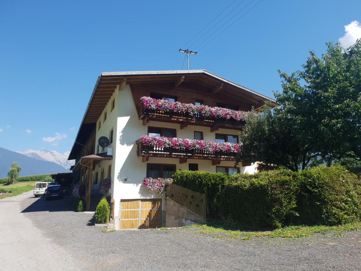 Ferienhof Bichlhof Arzl im Pitztal Exterior photo